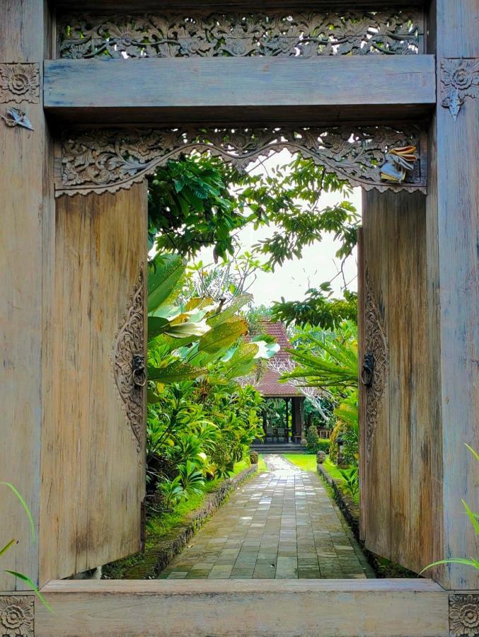 Alas Arum Ecolodge Selemadeg Exterior foto